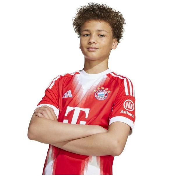 adidas（アディダス） ＃9 ハリー・ケイン 25/26 キッズ FCバイエルン