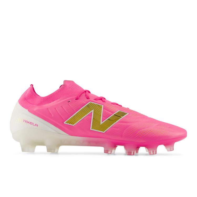New Balance（ニューバランス） TEKELA ELITE LOW HG V5 ピンク