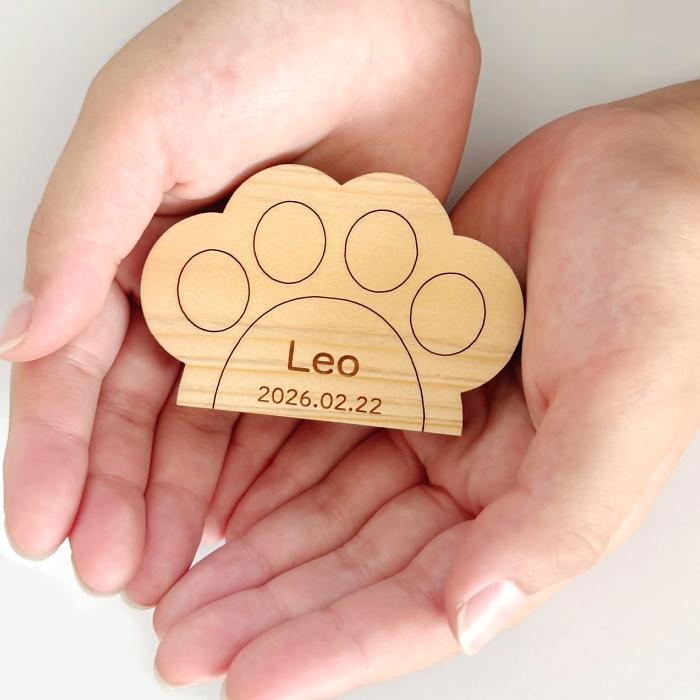 木製ペット位牌 Memorial Wood 肉球 国産熊野ひのき 犬 猫 コンパクト シンプル 省スペース S 名入れ 彫刻 刻印 仏壇 仏具 お盆 お供え ナチュラル |  | 03