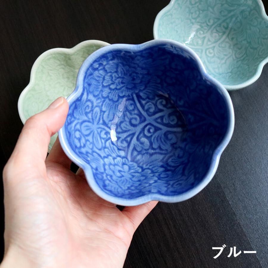 小鉢 花柄のお皿 タイ セラドン焼 セラドン焼き タイ王国 焼き物