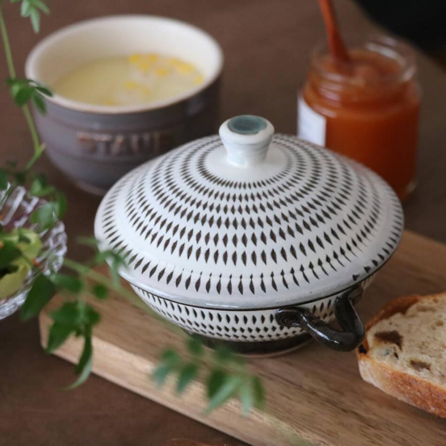 小石原焼✿超特大壺✿花器✿カンナの刷毛目使いが見事な作品です♡未使用♡芸術的 小石原焼 打刷毛目皿 | 骨董と詩学 Antique & Poetics | 蛇韻律