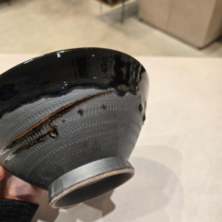 小石原焼 斐山窯 茶色と黒のグラデーションの片口陶器の器 小石原焼 すり鉢 大 19cm 大鉢 片口 陶器 電子レンジ対応 圭秀窯 けい