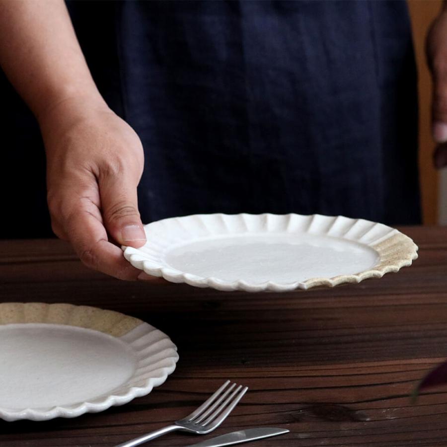 梶原慶治 輪花皿 中皿 19cm 平皿 白 ホワイト ワンプレート デザート皿