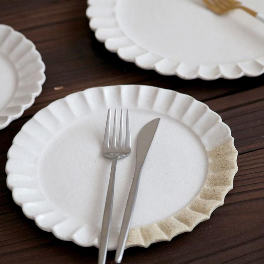 梶原慶治 輪花皿 中皿 19cm 平皿 白 ホワイト ワンプレート デザート皿