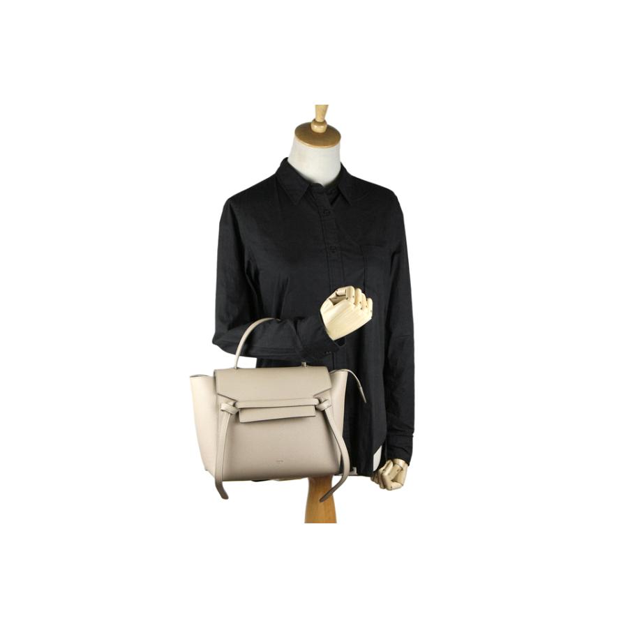 CELINE 新品同様品 CELINE セリーヌ 新ロゴ マイクロ ベルト CELINE 新品同様品 CELINE セリーヌ 新ロゴ マイクロ ベルト