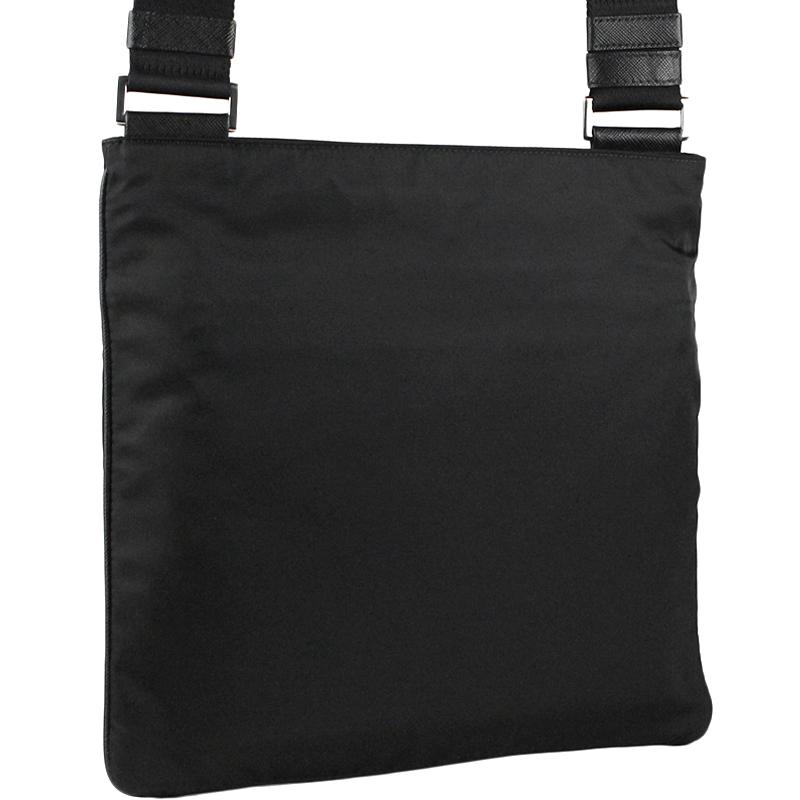 PRADA 〔新品同様品 - ほぼ新品〕プラダ/PRADA トライアングル PRADA 〔新品同様品 - ほぼ新品〕プラダ/PRADA トライアングル