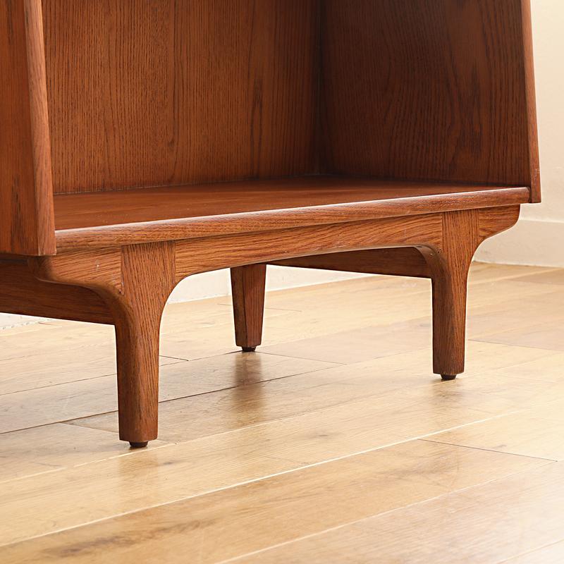 ブックシェルフ silta シルタ ハーフサイズ 奥行き33cm 高さ79cm