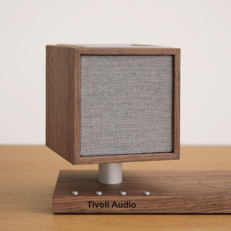 オーディオ Tivoli Audio REVIVE スピーカー Bluetooth LED ライト 照明  ワイヤレス 充電器 ウォールナット グレー MREV-0111-ROW 送料無料 即日出荷可能｜receno｜06