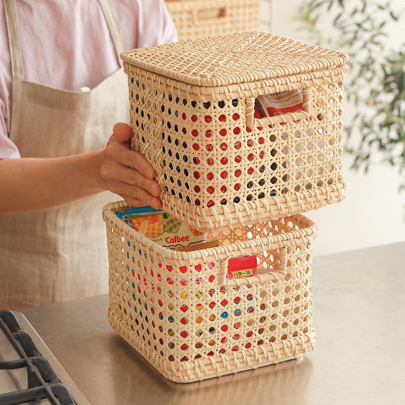 希少品　ラタンベビーベッド　ラタン家具　ウィッカー編み　什器　バスケット　カゴ 希少品 ラタンベビーベッド ラタン家具 ウィッカー編み 什器