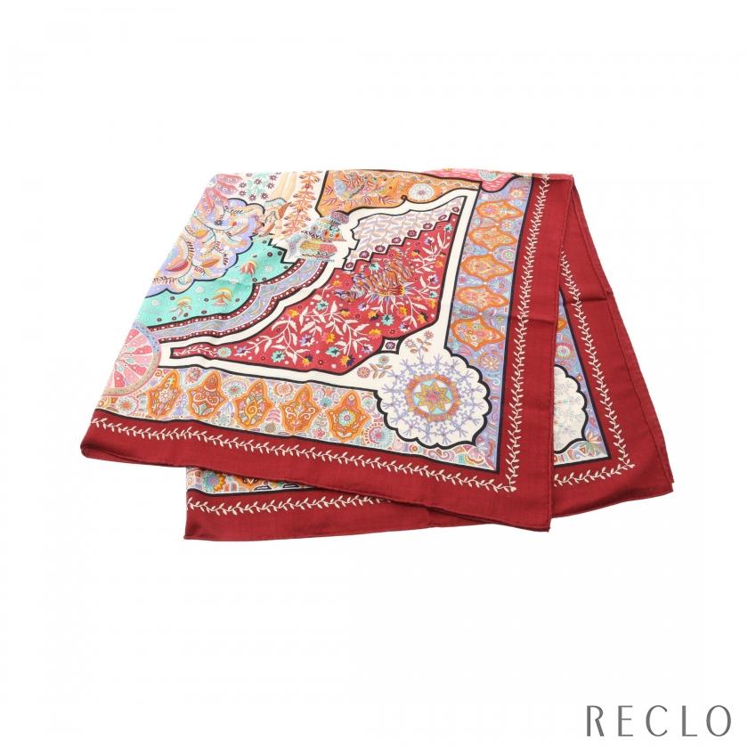 エルメス HERMES カレジェアン カレ140 Aux Partes du Palais スカーフ 衣料品 シルク カシミヤ シルク レディース ボルドー系 / マルチカラー 【中古】 エルメス HERMES カレジェアン カレ140 Aux Partes du Palais スカーフ