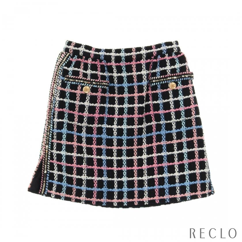 シャネル CHANEL ココマークボタン ツイード スカート 衣料品 ボトムス コットン ナイロン レディース ブラック系 / マルチカラー P72501V64261 【中古】 CHANEL（シャネル） ココマークボタン ツイード スカート スパンコール