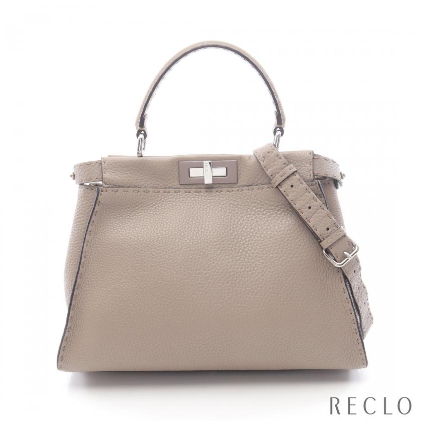 FENDI（フェンディ） ピーカブー レギュラー ハンドバッグ レザー