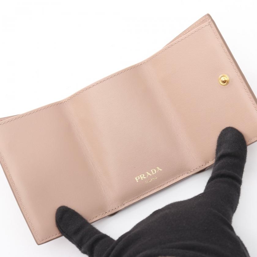 コンパクトウォレット ミニ財布 ピンクベージュ プラダ PRADA VITELLO
