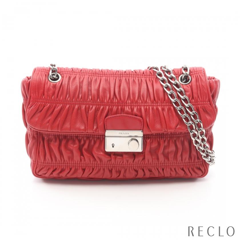 PRADA（プラダ） PRADA NAPPA GAUFRE' Wチェーンショルダーバッグ