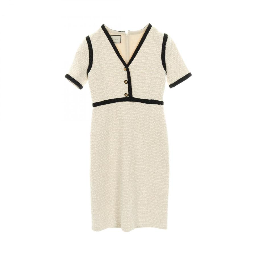 GUCCI グッチ ワンピース 美品 インターロッキングGボタン 伸縮性 GUCCI（グッチ） インターロッキングGボタン ワンピース 衣料品