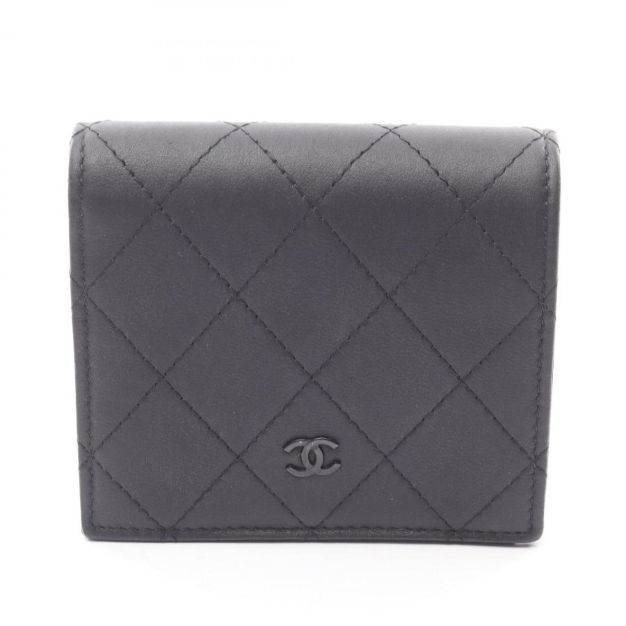 CHANEL（シャネル） マトラッセ 二つ折り財布 財布 レザー