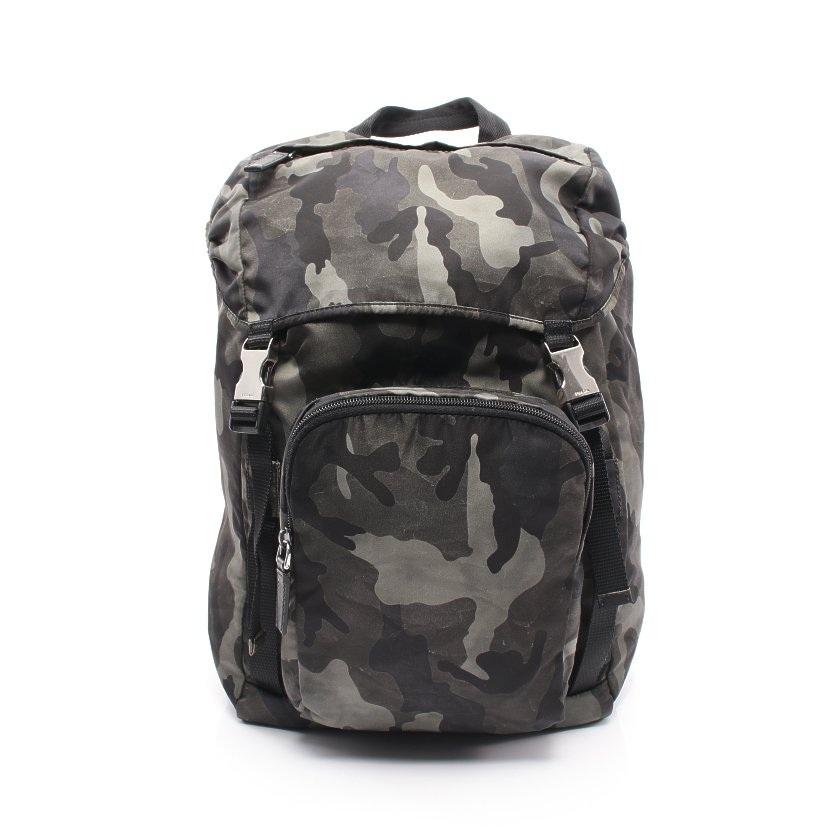 即納最大半額 プラダ Prada Tessuto Camoufl バックパック リュックサック カモフラ 迷彩柄 ナイロン グレー マルチカラー V135 メンズ 中古 Recloヤフーショップ 通販 Yahoo ショッピング 工場直送 Store2door Rw