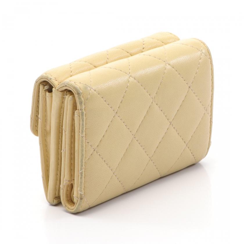 限定特価】【限定特価】シャネル CHANEL マトラッセ 三つ折り財布