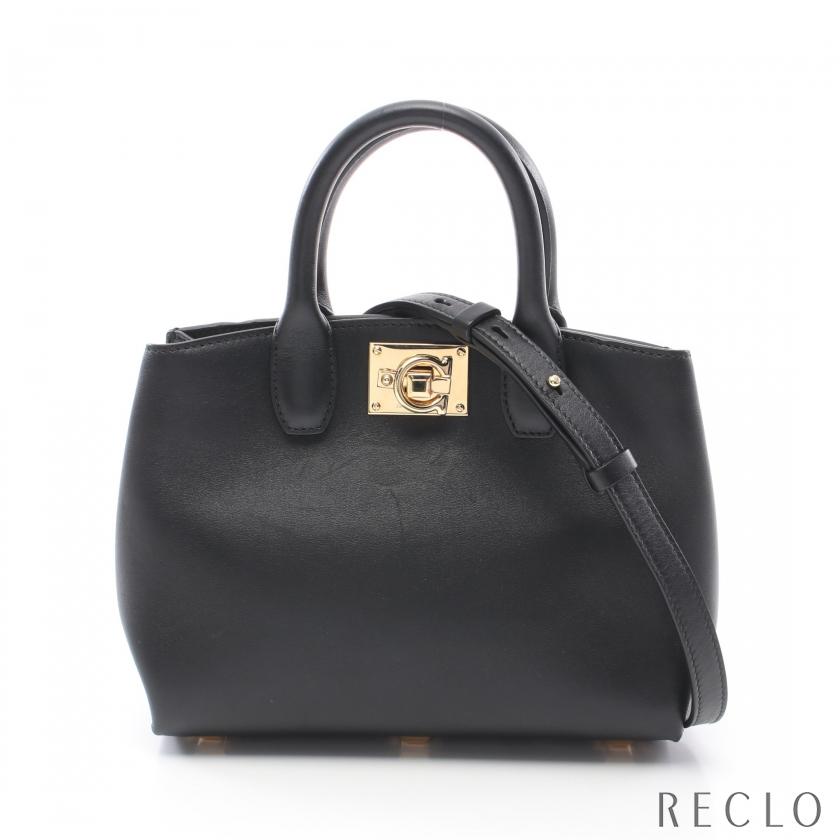 FERRAGAMO サルヴァトーレフェラガモ Salvatore Ferragamo ガンチーニ  