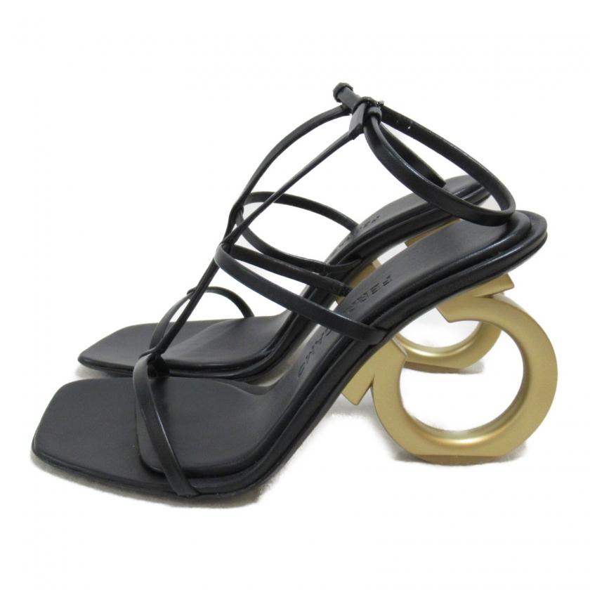 FERRAGAMO サルヴァトーレフェラガモ Salvatore Ferragamo