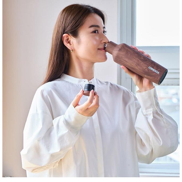 CORKCICLE 水筒 ボトル 470ml ウォールナット 保冷保温 真空断熱構造