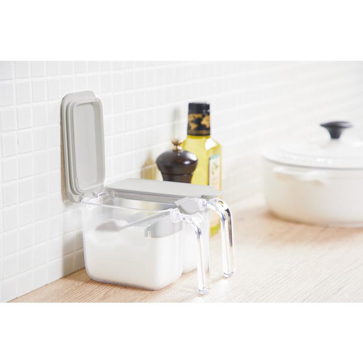 調味料入れ 使いやすい マーナ 容器 おしゃれ 砂糖 調味料 スプーン付 保存容器 塩入れ 調味料ポット 塩 調味料ケース