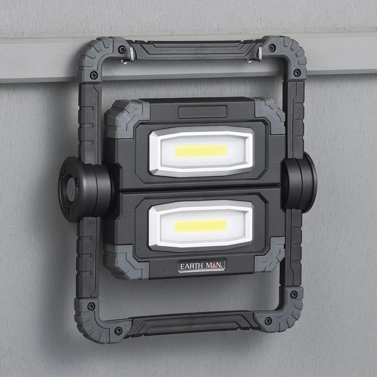 乾電池式LEDダブルワークライト アースマン アウトドア用品 5507280 代