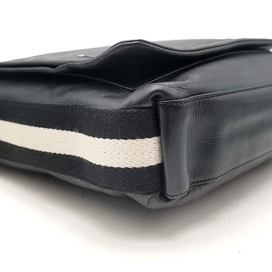 送料無料 美品 バリー BALLY ショルダーバッグ メッセンジャー 送料無料 美品 バリー BALLY ショルダーバッグ メッセンジャー
