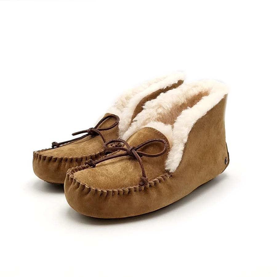 送料無料 超美品 アグ UGG ムートンブーツ モカシン スリッポン 