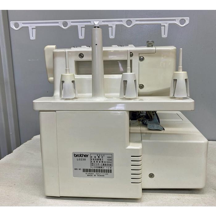 中古 ブラザー 3本糸ロック LO238 かがりIIモア : リサイクルミシン 