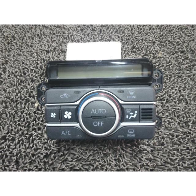 タント 6BA-LA650S エアコンスイッチパネル Y15 55910-B2680