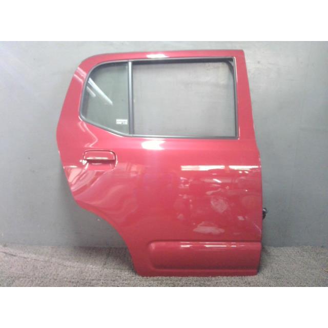 アルト 3BA-HA37S 右リアドア ZLB 68003-67T00