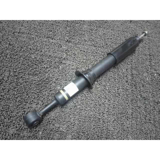 ハイラックス QDF-GUN125 左フロントショックアブソーバー 48510 ハイラックス QDF-GUN125 左フロントショックアブソーバー 48510