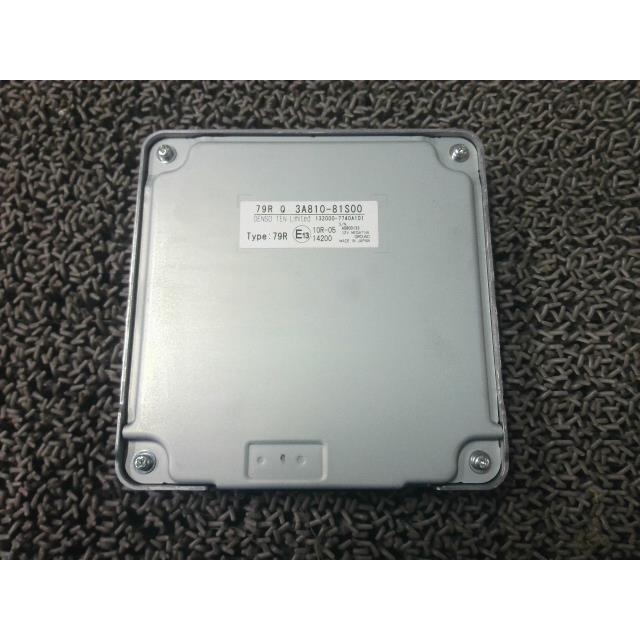 スイフト 4BA-ZC33S カメラコントローラー ZFT 3A810-81S00
