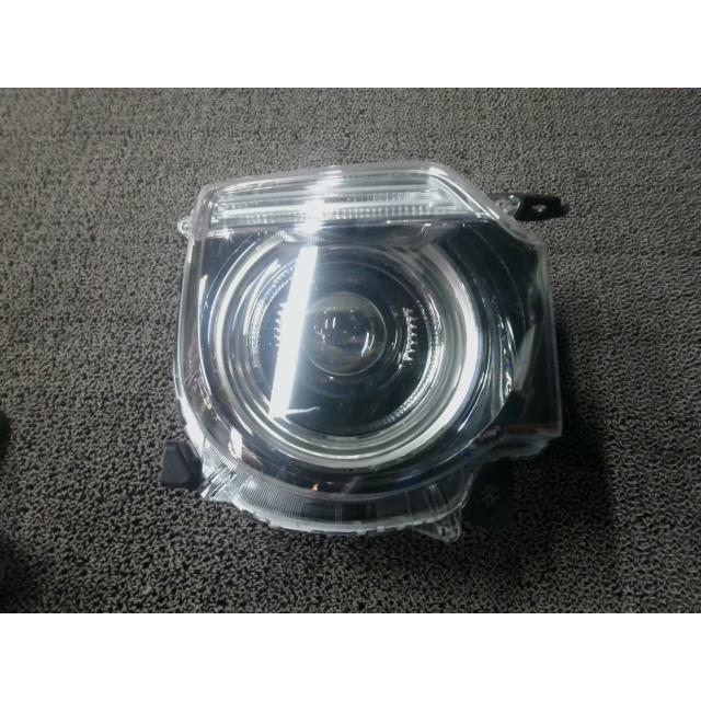 N-WGN N−WGN 6BA-JH3 右ヘッドライト ヘッドランプ YR644P 33100