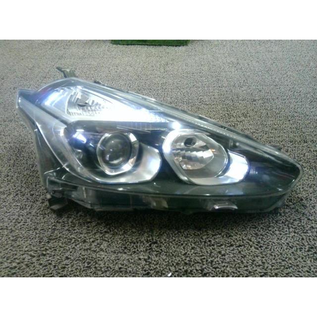 SIENTA 170系 ヘッドライト右側