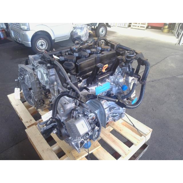 ステップワゴン 6AA-RP5 エンジン NH883P : ファーストパーツ1号