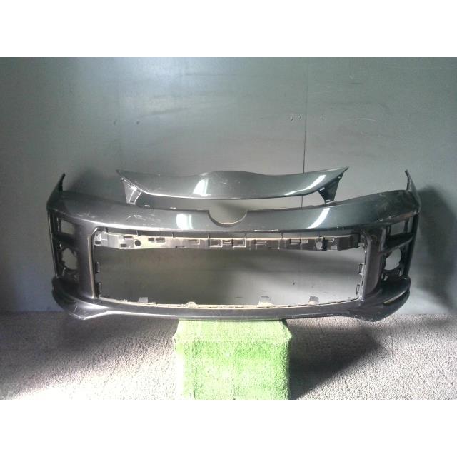 ヴィッツ DBA-NCP131 フロントバンパー カバー 1G3 52119-52928