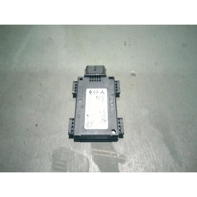 ノート 6AA-E13 リアブラインドスポットモニター YBB 284N0