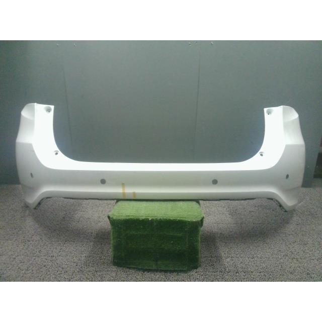 ハリアー DBA-ZSU60W リアバンパー カバー 070 52159-48240-A0