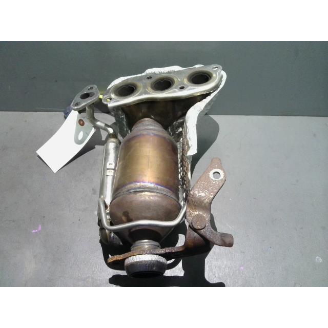 ダイハツムーブ DBL-LA150S エキゾーストマニホールド