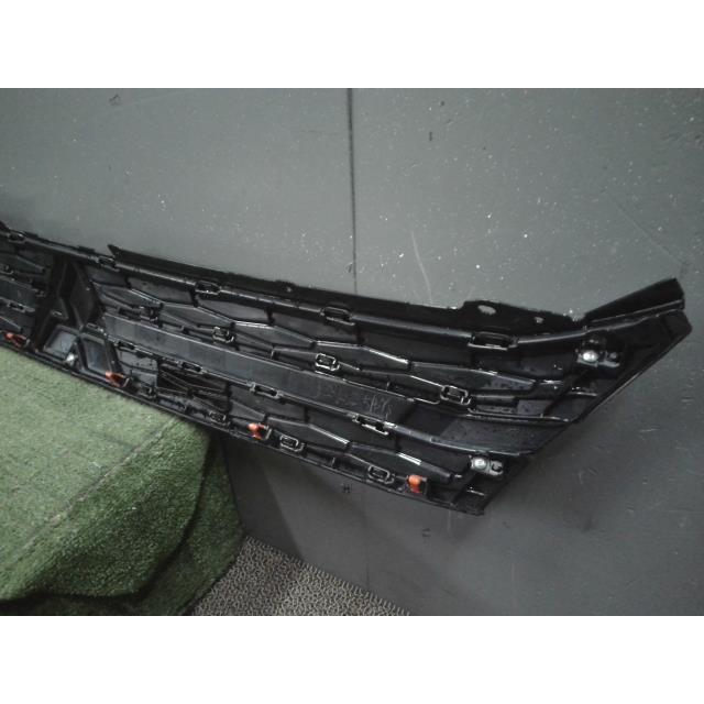 デリカD5 3DA-CV1W フロント グリル 62310W350P : ファーストパーツ1