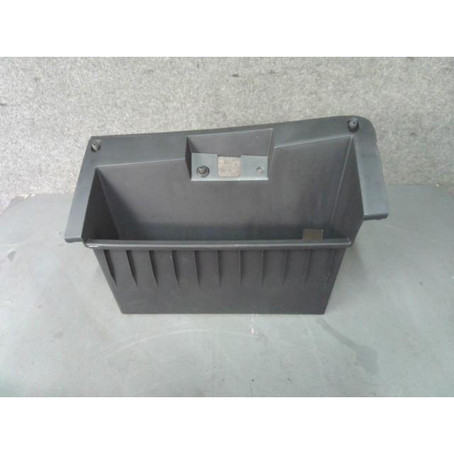 セレナ 5BA-C27 グローブBOX QM1 68500-5TA0A : ファーストパーツ1号店