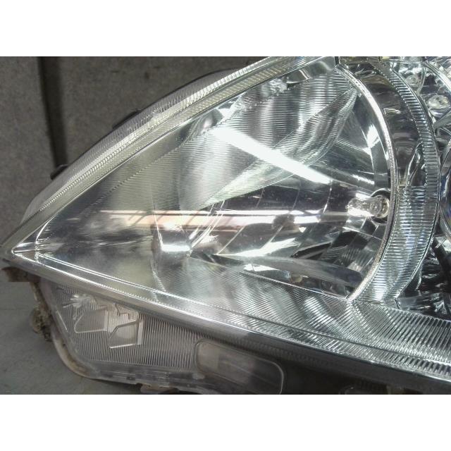 プリウスα 左 ライト ヘッドライトZVW41 プリウスα DAA-ZVW41W 左ヘッドライト ヘッドランプ 1F7 81185