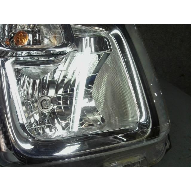 ワゴンＲ DAA-MH55S 右ヘッドライト ヘッドランプ  ZVR 35120-63R00の画像