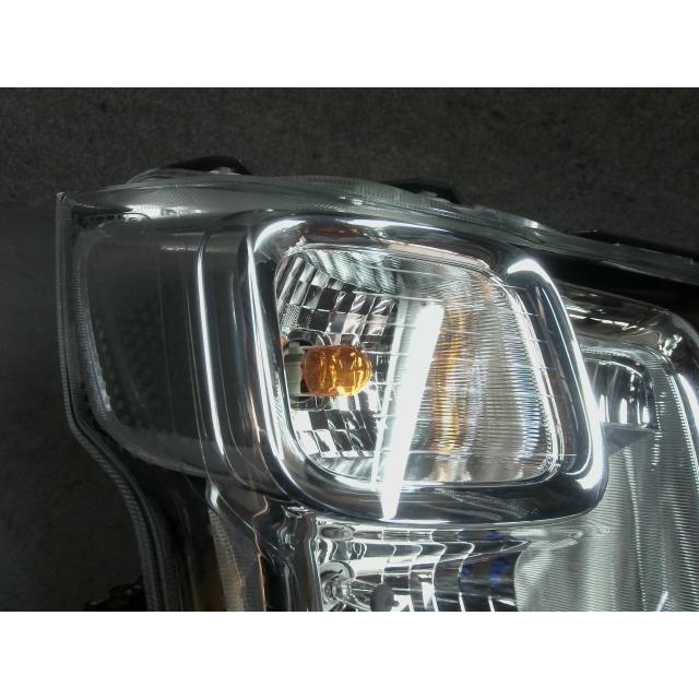 ワゴンＲ DAA-MH55S 右ヘッドライト ヘッドランプ  ZVR 35120-63R00の画像