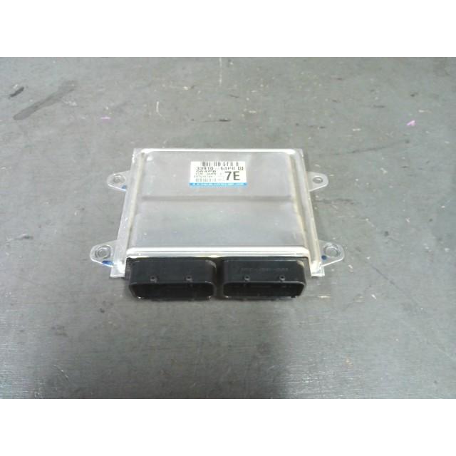 エブリイワゴン エブリィ ABA-DA17W エンジンコンピューター ZJ3 33910 