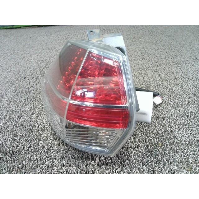 エクストレイル DBA-NT32 左テールランプ QAB 26555-4CA0B