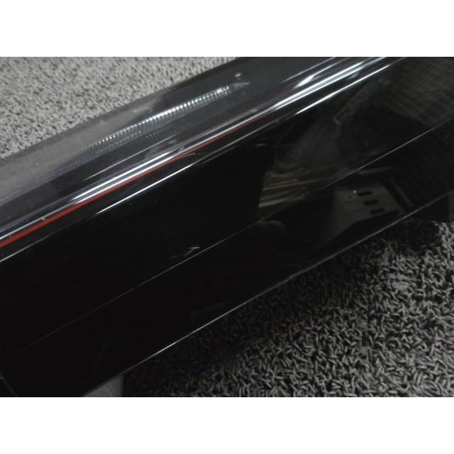 セレナ 6AA-GFC28 右テールランプ 26550-7DA0A : ファーストパーツ1号