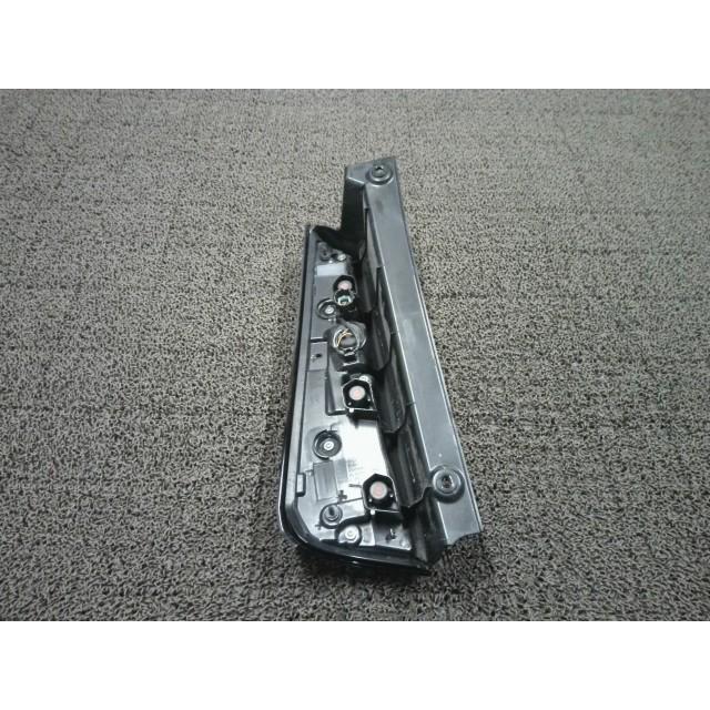 ［未開封］日産　セレナ　C28 6AA-GFC28 テールライト　右側　純正 セレナ 6AA-GFC28 右テールランプ 26550-7DA0A : ファーストパーツ1号